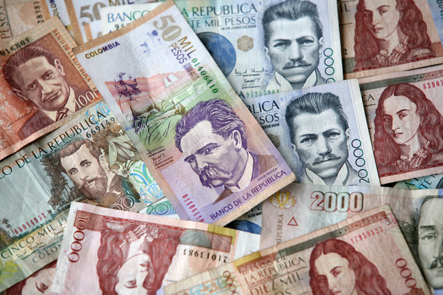 Colombian monetary notes